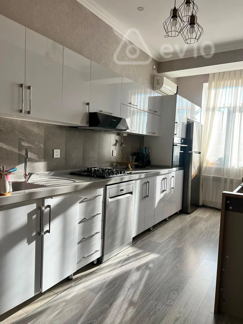 3 otaqlı mənzil, 95 m², lutfizade — kirayə — Mənzil, Bakı (5)