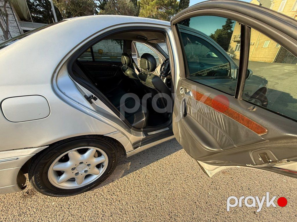 Mercedes C 180, 2.0 L, 2001 il, 470 000 km — Avtomobillər, Bakı (4)