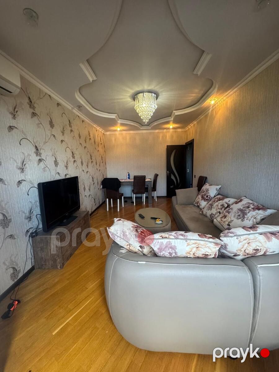 Satılır 2 otaqlı köhnə tikili 65 m² — Mənzil, Bakı (3)
