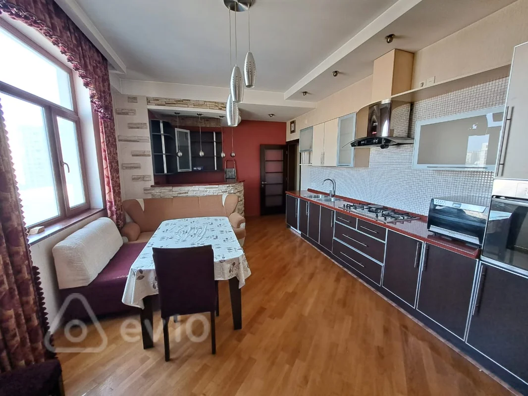 3 otaqlı mənzil, 170 m², Akademik Həsən Əliyev — kirayə — Bakı