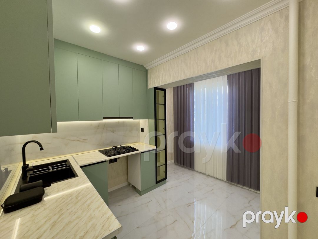 Satılır 2 otaqlı köhnə tikili 60 m² — Mənzil, Bakı (9)