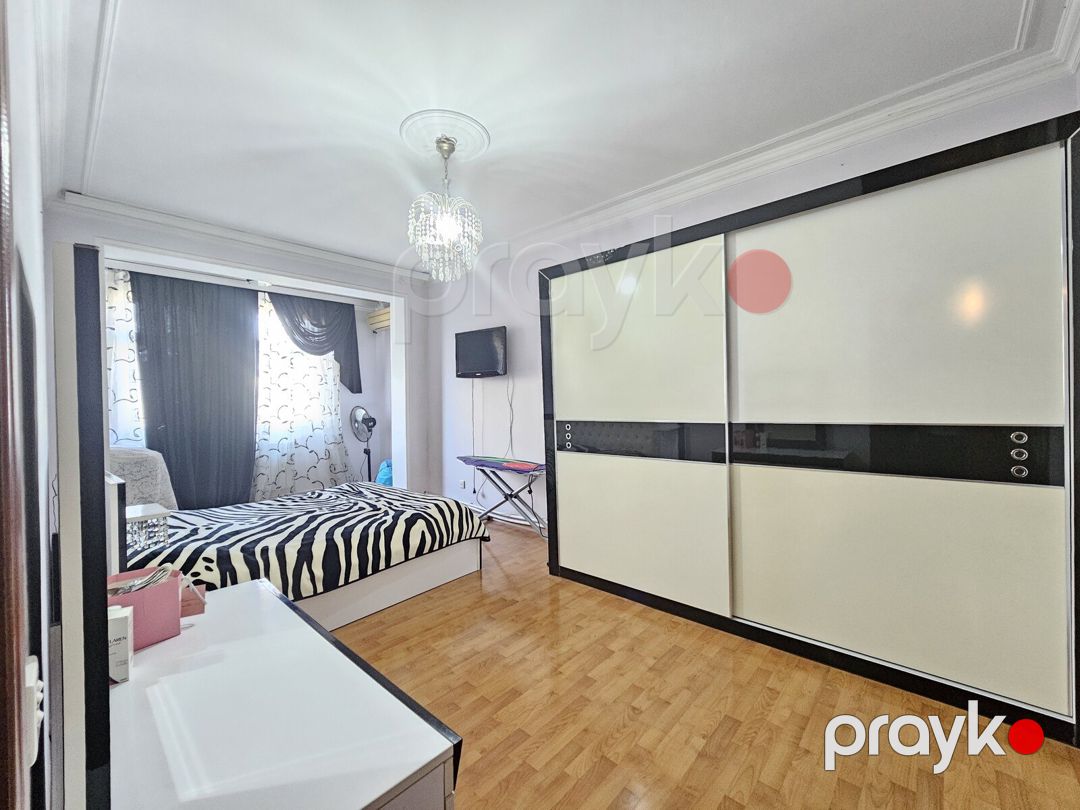 Satılır 5 otaqlı köhnə tikili 120 m² — Mənzil, Bakı (8)
