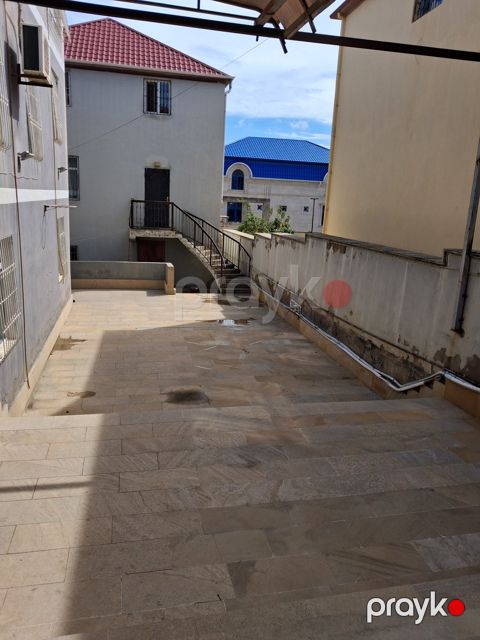 İcarəyə verilir 4 otaqlı həyət evi/bağ evi 220 m² — Bakı