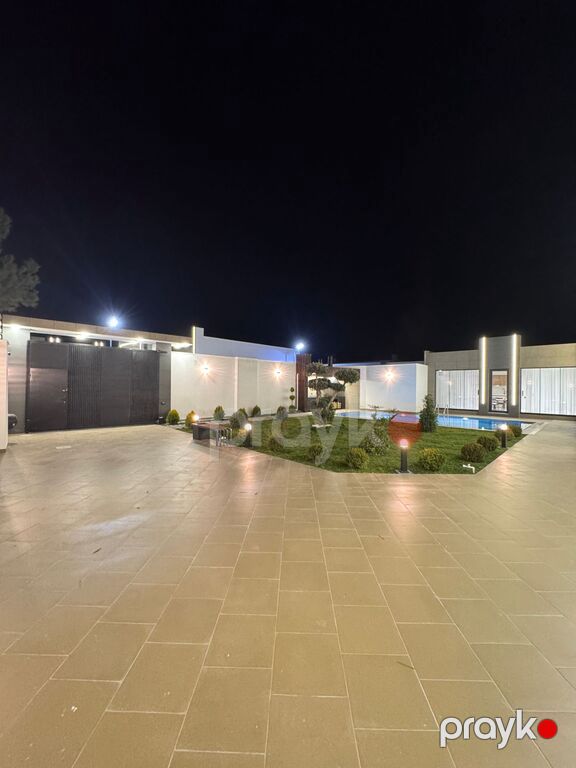 Satılır 5 otaqlı həyət evi/bağ evi 250 m² — Ev, villa, Bakı (7)