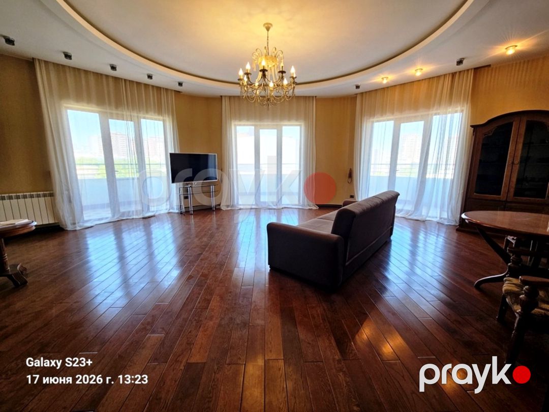 Satılır 4 otaqlı yeni tikili 200 m² — Mənzil, Bakı (2)