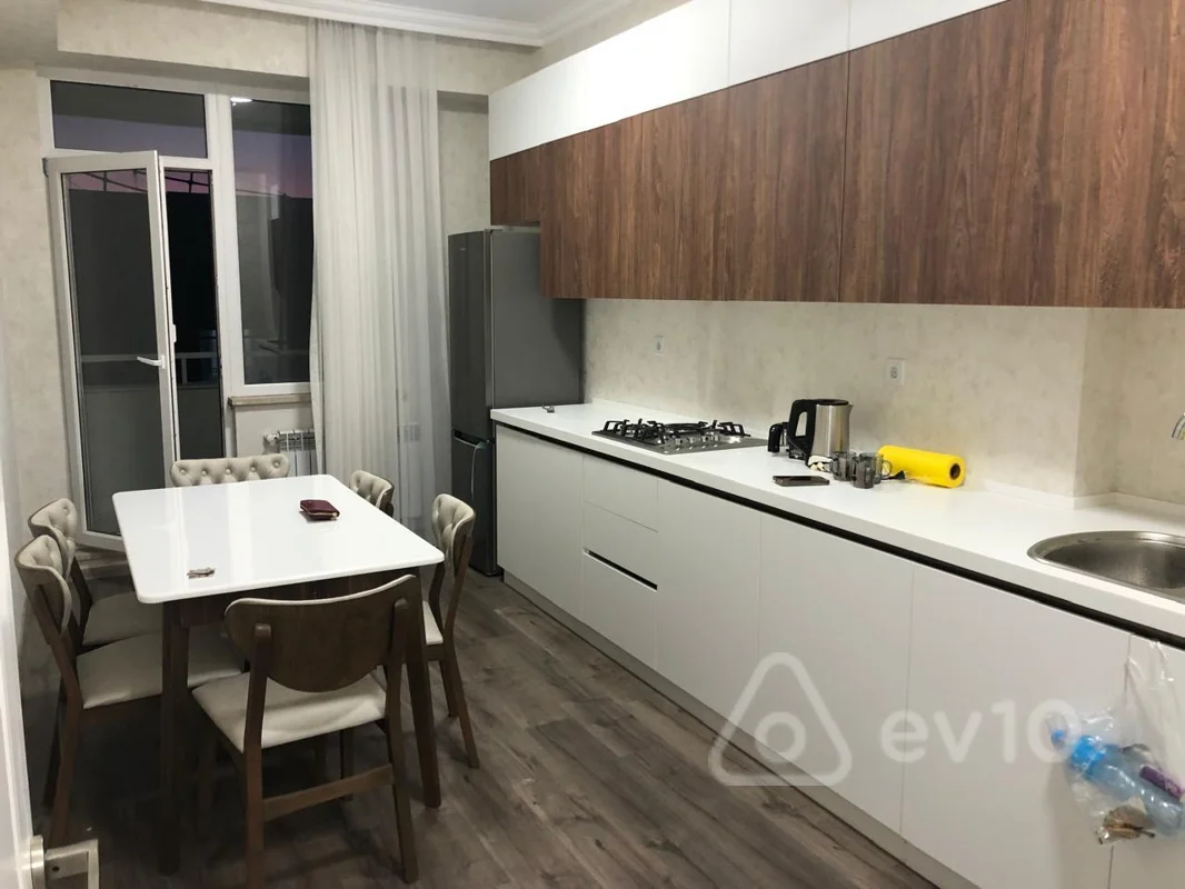 3 otaqlı mənzil, 120 m², Melissa park yaşayış kompleksi — kirayə — Bakı