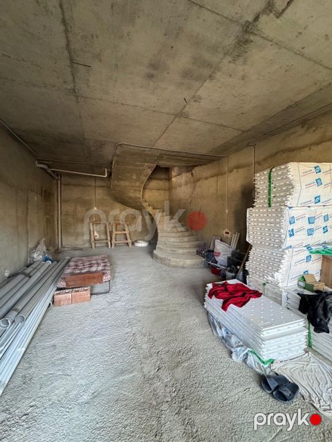 Satılır 6 otaqlı həyət evi/bağ evi 450 m² — Bakı