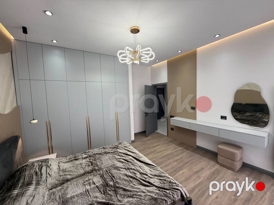 Satılır 5 otaqlı həyət evi/bağ evi 240 m² — Ev, villa, Bakı (8)