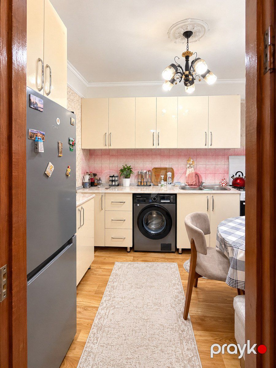 Satılır 2 otaqlı köhnə tikili 70 m² — Mənzil, Bakı (3)