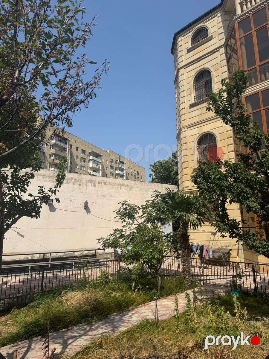 Satılır 8 otaqlı həyət evi/bağ evi 450 m² — Ev, villa, Bakı (7)