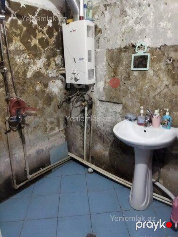 Satılır 3 otaqlı Bina evi menzil (Köhnə tikili), 72 m², Xətai rayonu — Mənzil, Bakı (12)