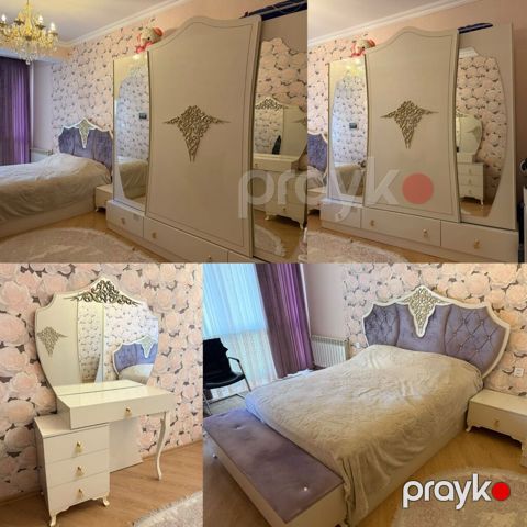 Yataq dəsti satılır 450₼. Matrası yoxdur. sandığı var. *Qiymeti — Bakı