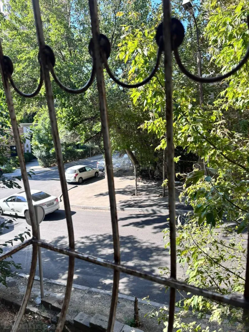 Kirayə verilir 1 otaqlı Mənzil Köhnə tikili 42 m² Bakı, Nəsimi r., Nizami m — Mənzil, Bakı (5)
