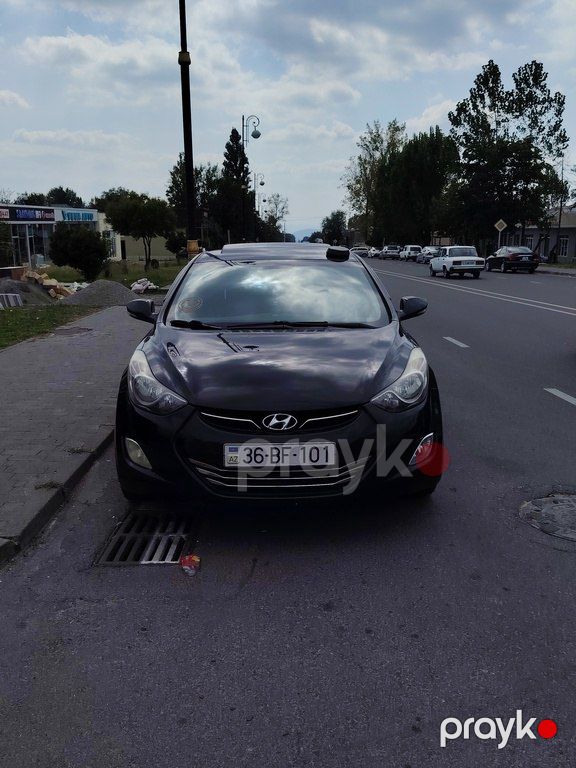 Hyundai Elantra, 1.8 L, 2013 il, 202 000 km — Avtomobillər, Qəbələ (10)
