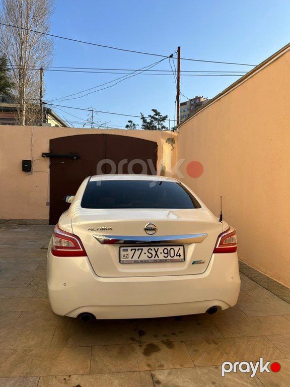 Nissan Altima, 2.5 L, 2014 il, 235 000 km — Avtomobillər, Bakı (2)