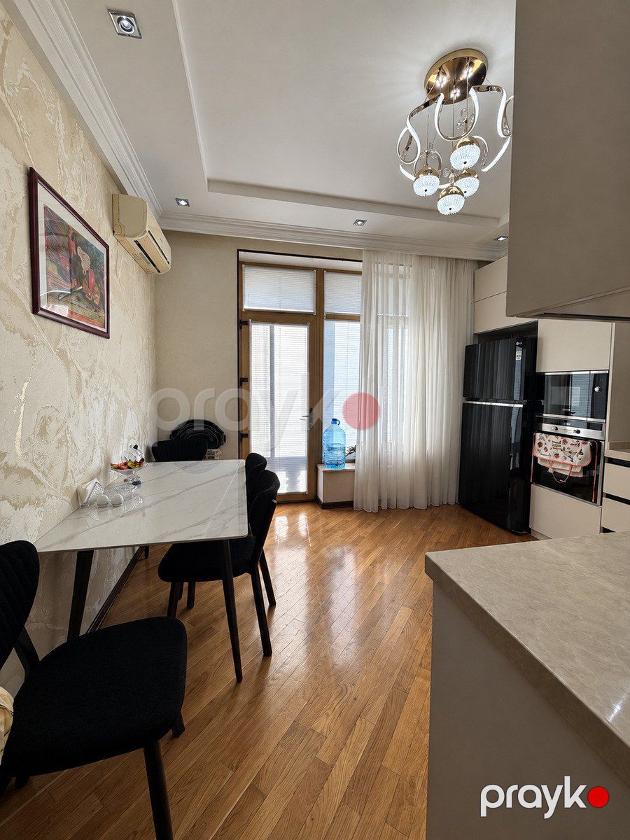 Satılır 4 otaqlı yeni tikili 160 m² — Mənzil, Bakı (9)