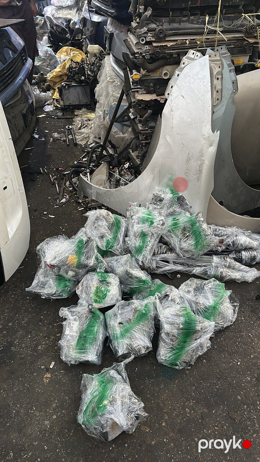 Toyota Prius stop işıqları — Ehtiyat hissələri və aksesuarlar, Bakı (4)