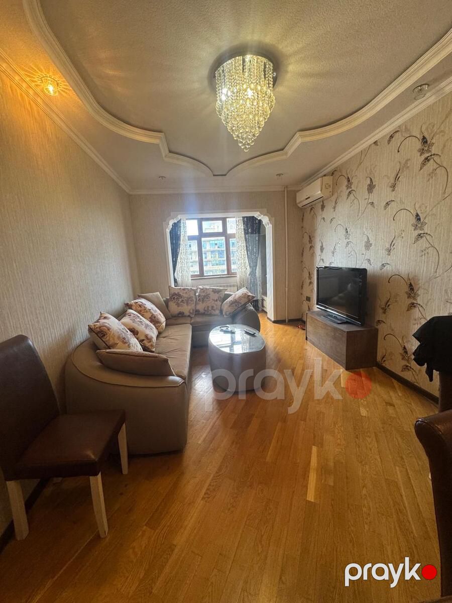 Satılır 2 otaqlı köhnə tikili 65 m² — Mənzil, Bakı (2)