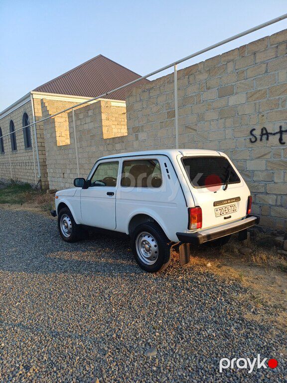 Lada (VAZ) Niva, 1.7 L, 2015 il, 179 000 km — Avtomobillər, Gəncə (2)