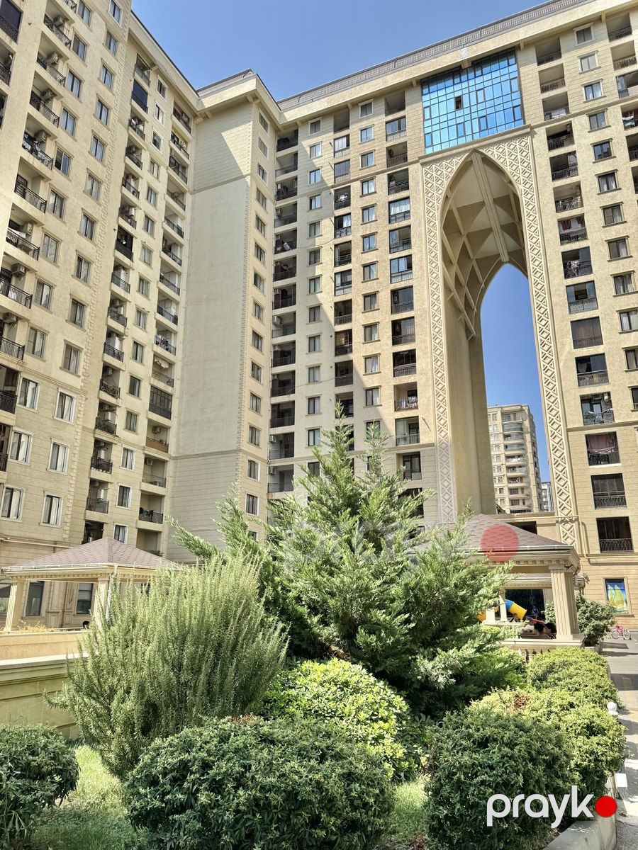 Satılır 5 otaqlı yeni tikili 323 m² — Mənzil, Bakı (2)