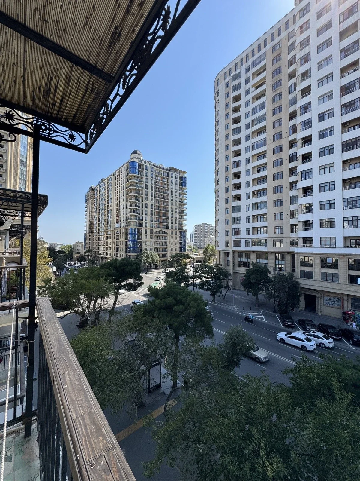 Kirayə 2 otaqlı mənzil Elmlər Akademiyası metrosu yaxınlığında — Mənzil, Bakı (11)