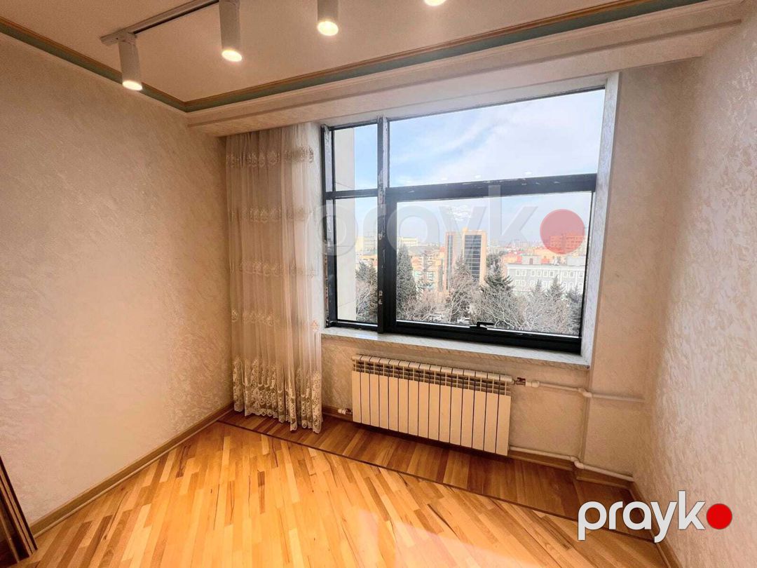 Satılır 2 otaqlı köhnə tikili 70 m² — Mənzil, Bakı (6)
