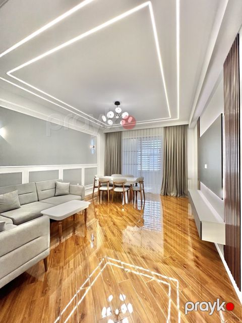 Satılır 2 otaqlı yeni tikili 80 m² — Bakı