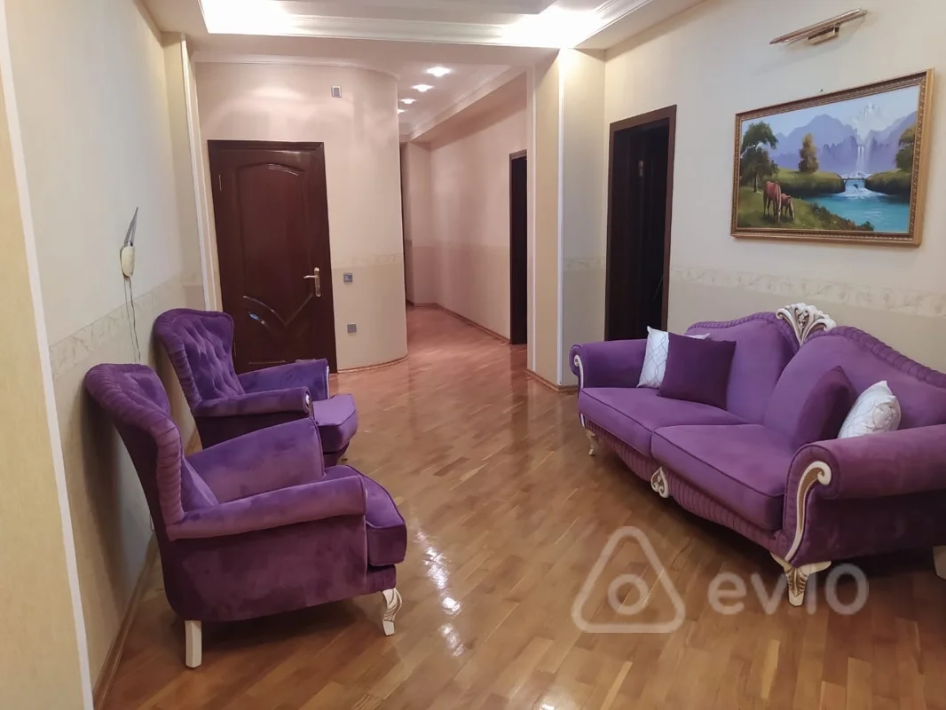 5 otaqlı mənzil, 221 m², Bülbül pr. — kirayə — Mənzil, Bakı (10)