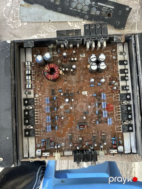 Pioneer GM-1000F avtomobil neyise yanıb acılmır 10 15 m xerci var — Xudat