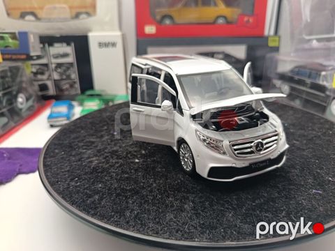 Kolleksionerlər Üçün Xüsusi Təklif Mercedes-Benz V class 1:24 — Masazır
