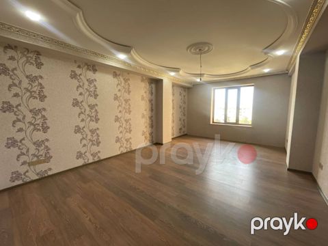 Satılır 4 otaqlı yeni tikili 170 m² — Bakı