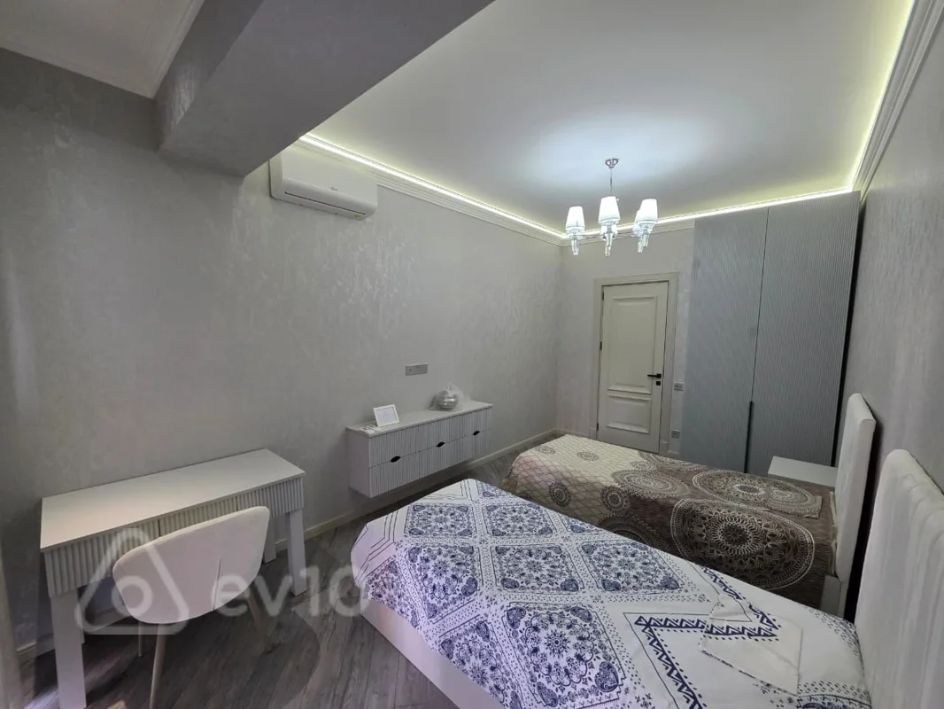 3 otaqlı mənzil, 130 m², N.Rəfiyev küç. — kirayə — Mənzil, Bakı (12)