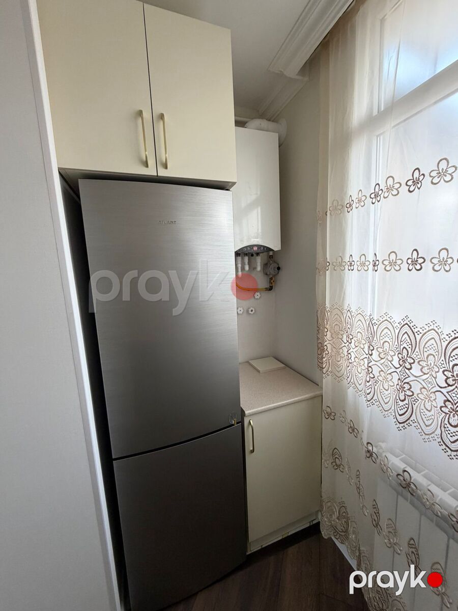 Satılır 2 otaqlı köhnə tikili 50 m² — Mənzil, Bakı (12)