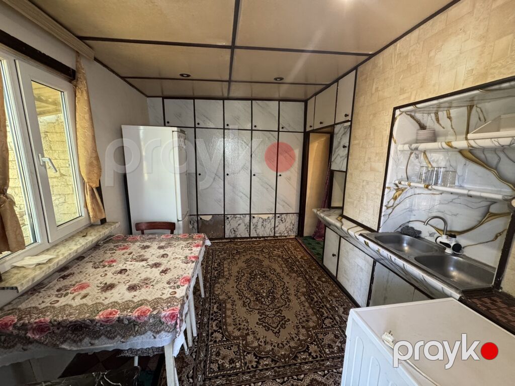 Həyətyanı sahəsi olan kiçik həyət evi - Daş hasarlı bağ sahəsi — Ev, villa, Digah (10)