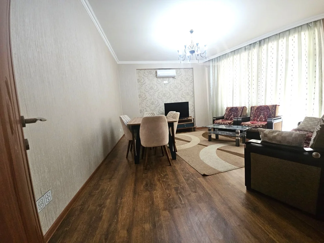 3 otaqlı mənzil, 125 m², General Eliaga Sxlinski kuc — kirayə — Mənzil, Bakı (8)