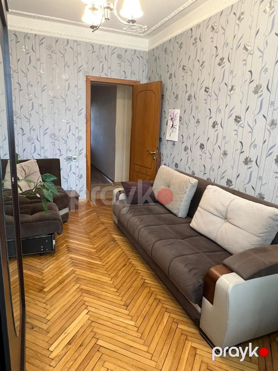 Satılır 4 otaqlı köhnə tikili 100 m² — Mənzil, Bakı (3)