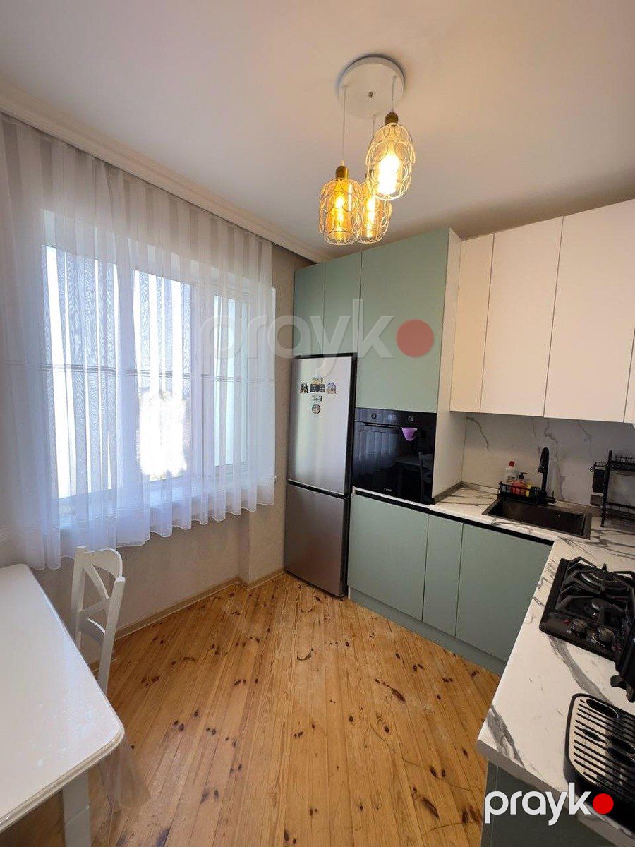 Satılır 2 otaqlı köhnə tikili 62 m² — Mənzil, Bakı (6)