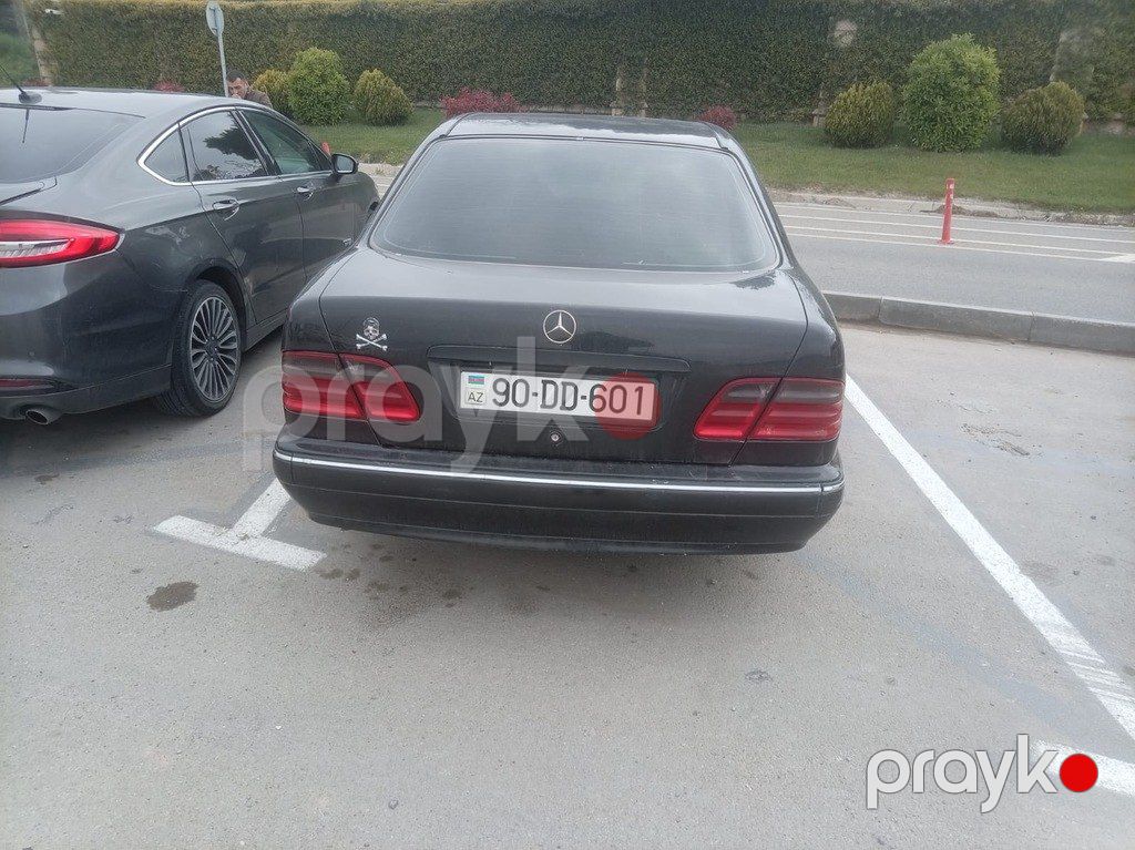 Mercedes E 240, 2.6 L, 2001 il, 250 000 km — Avtomobillər, Şəmkir (2)