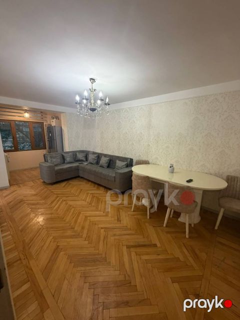 Satılır 2 otaqlı köhnə tikili 35 m² — Bakı