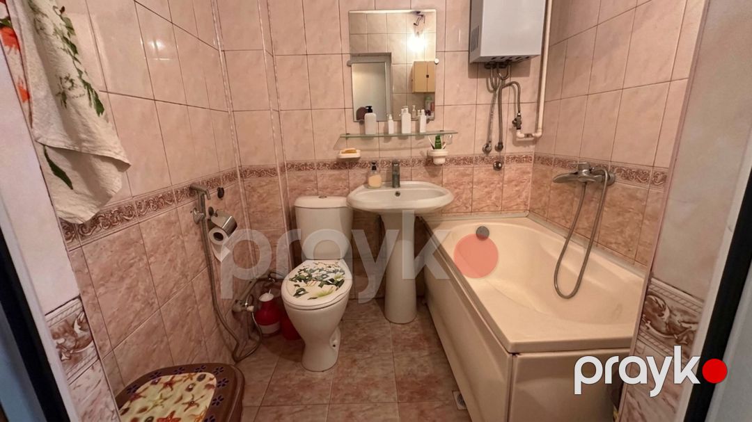Satılır 2 otaqlı köhnə tikili 50 m² — Mənzil, Bakı (7)