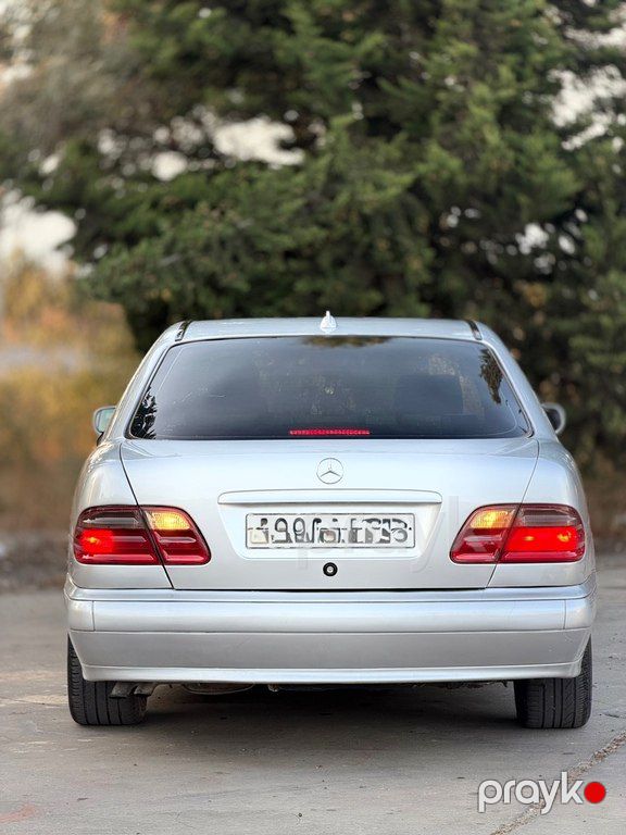 Mercedes E 220, 2.2 L, 2001 il, 584 588 km — Avtomobillər, Sumqayıt (5)
