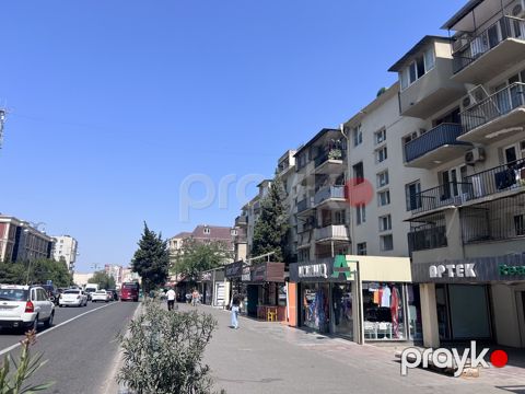 3-otaqlı mənzil, Yasamal r., 74 m² — Bakı