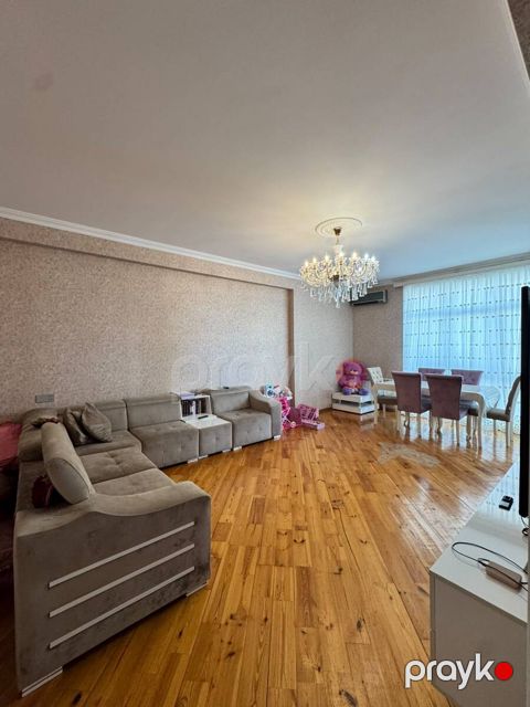 Satılır 2 otaqlı yeni tikili 82 m² — Bakı