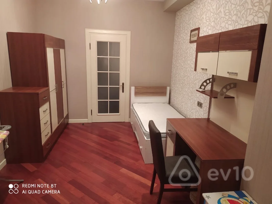 3 otaqlı mənzil, 150 m², 6cı paralel — kirayə — Mənzil, Bakı (9)