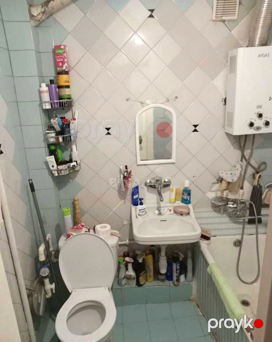Satılır 3 otaqlı köhnə tikili 75 m² — Mənzil, Bakı (10)