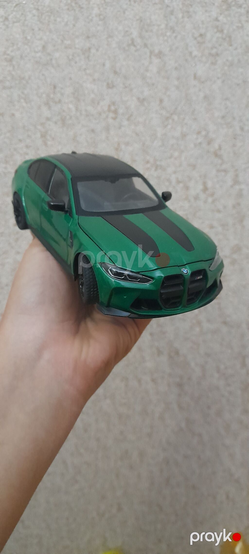 BMW M3 (G80) metal model avtomobil – yaşıl rəng, qara dam və kapot — Modellar, Bakı (4)