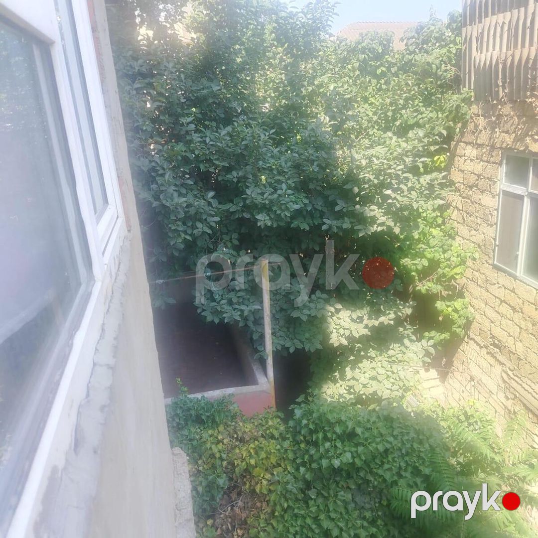 Satılır 1 otaqlı köhnə tikili 38 m² — Mənzil, Bakı (7)