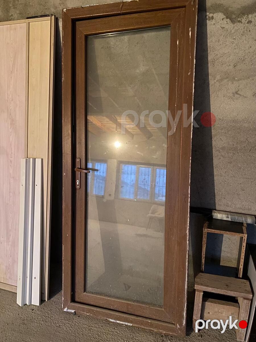 Plastik qapı — Təmir və inşaat, Bakı (3)