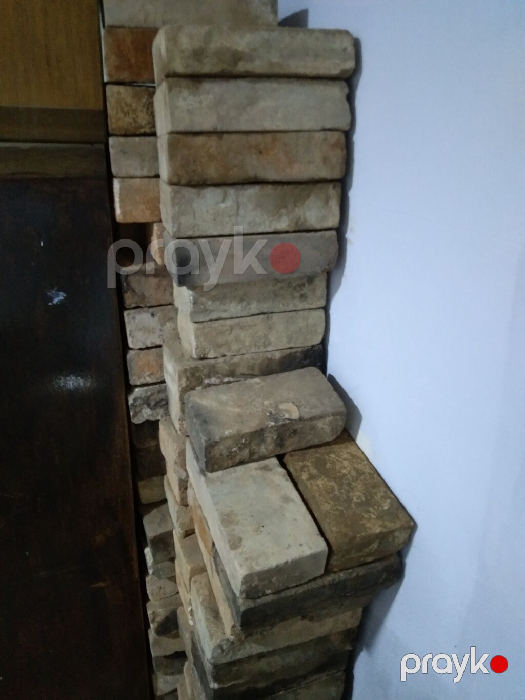 Sovetin kerpici, yaxsi veziyyetdedir, islenmis. 200ədəd var adres — Tikinti blokları, kərpic və panellər, Bakı (4)