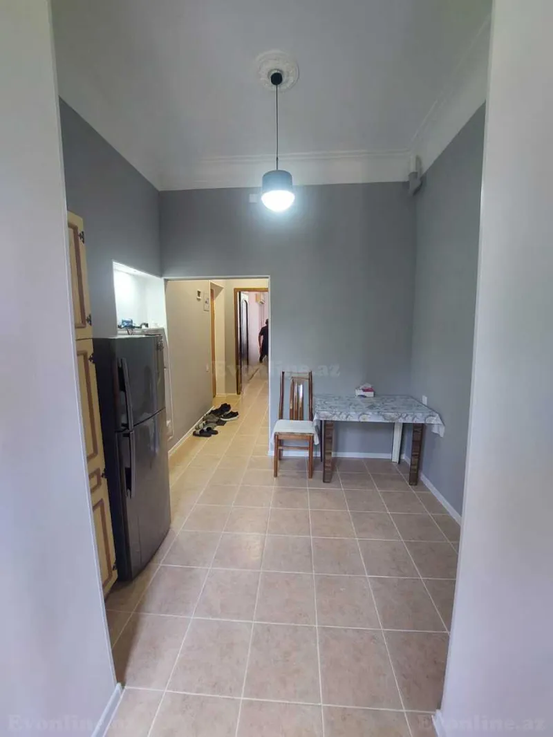Kirayə verilir 1 otaqlı Mənzil Köhnə tikili 40 m² Bakı, Nəsimi r., 28 May m — Mənzil, Bakı (6)